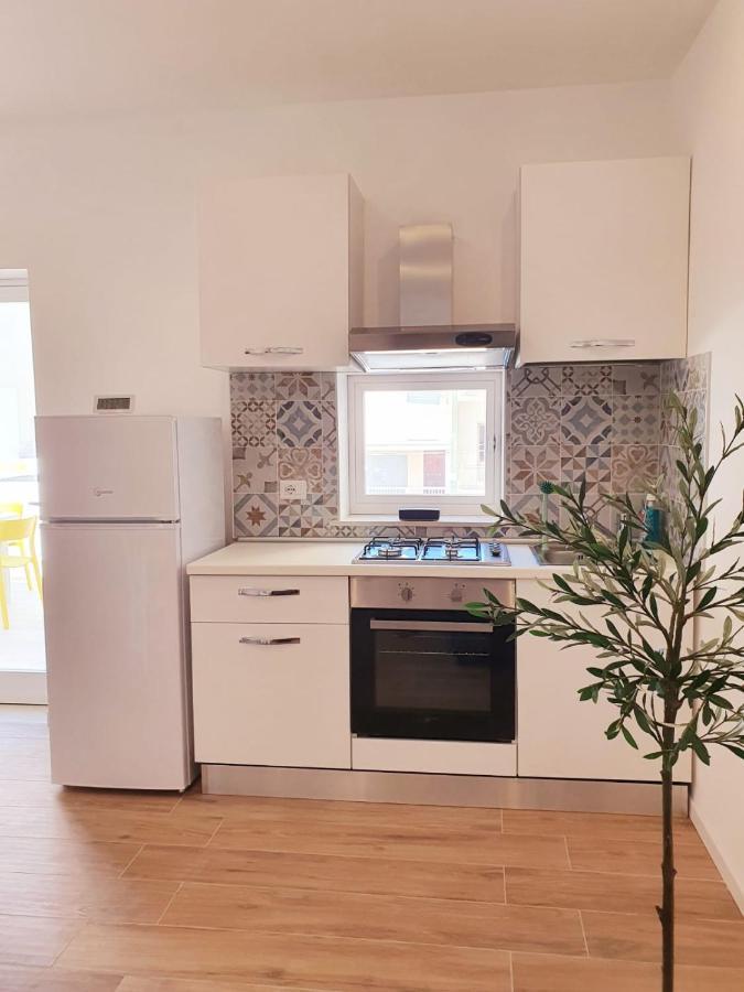 Beach Apartments Marina Di Ragusa Bagian luar foto
