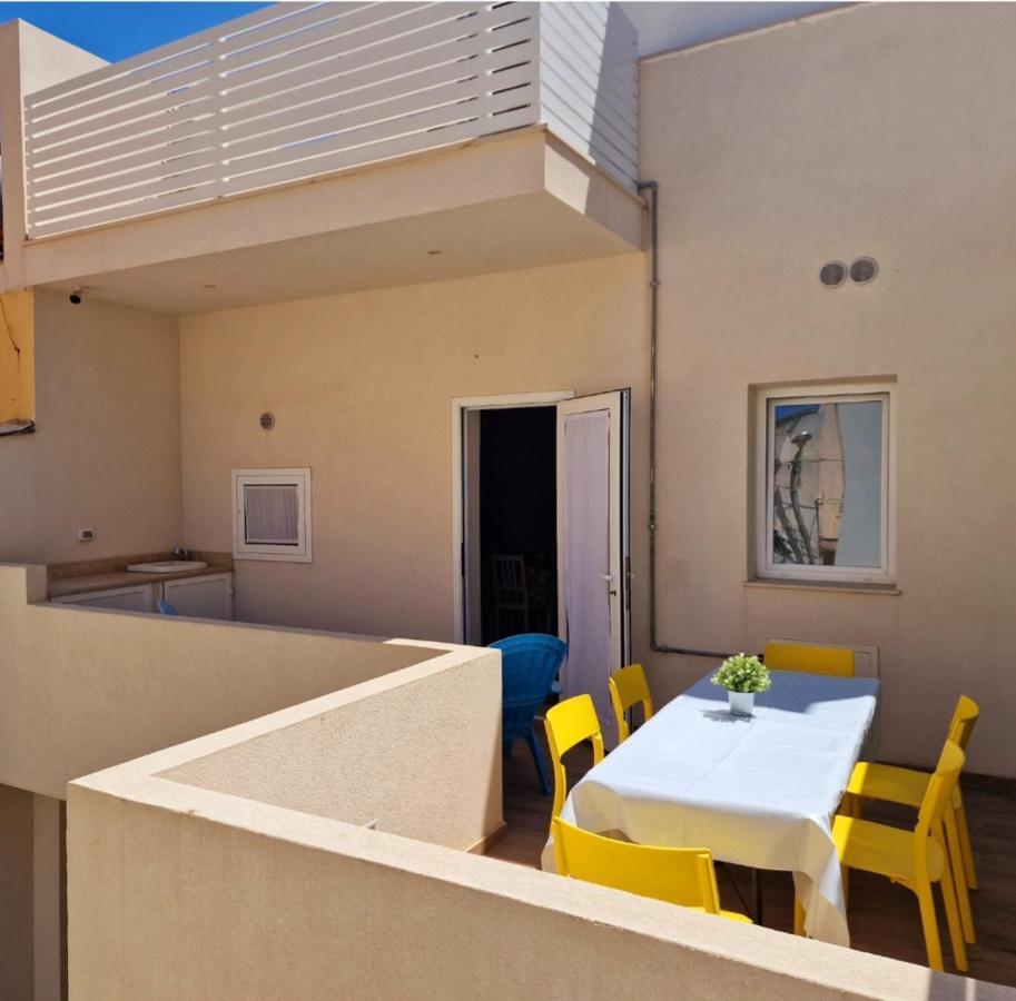 Beach Apartments Marina Di Ragusa Bagian luar foto