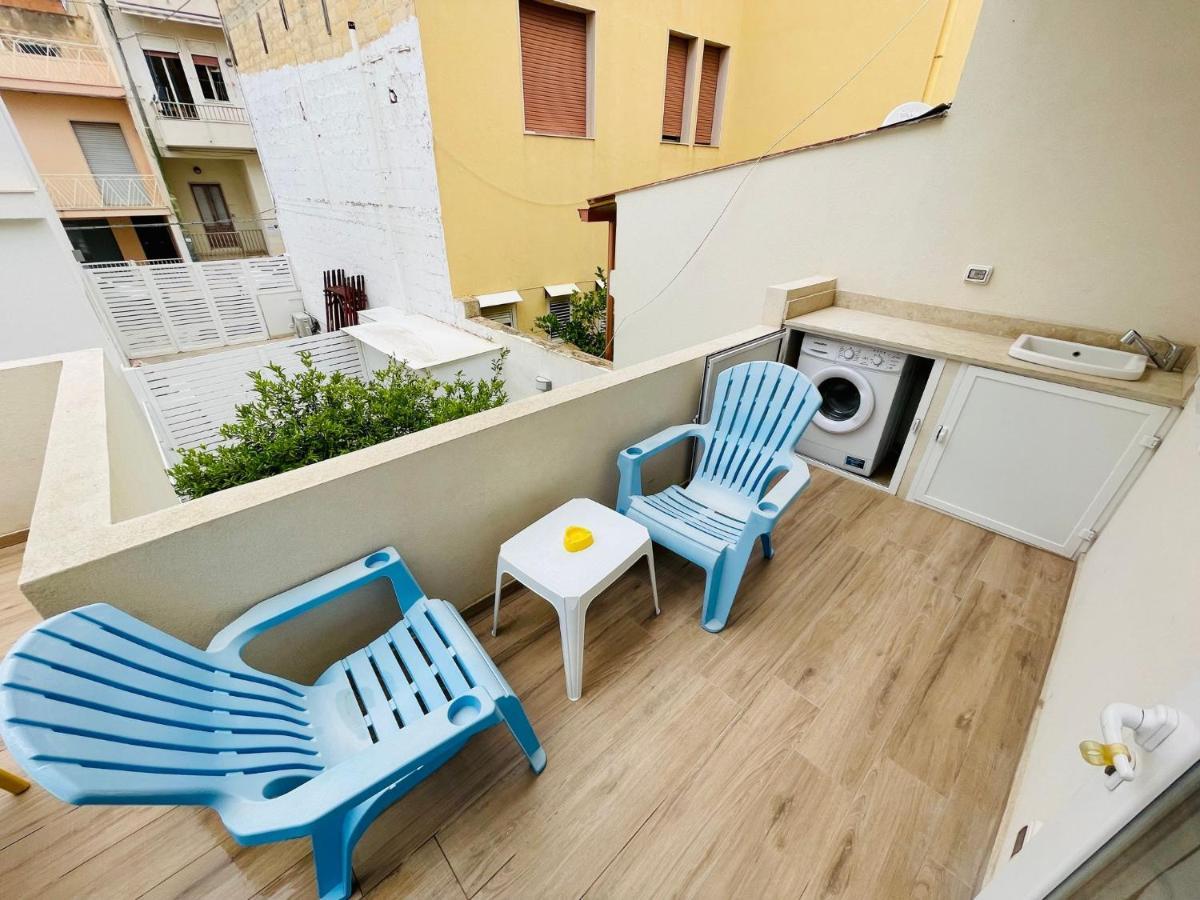 Beach Apartments Marina Di Ragusa Bagian luar foto